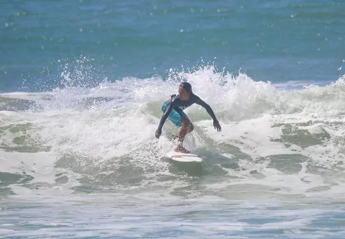 Participant of the Tag Team Surf
